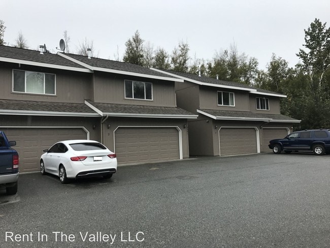 Building Photo - 4561 W Sprucewood Dr
