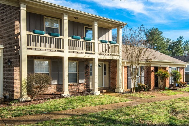 Foto del edificio - 3 bedroom condo in River Plantation