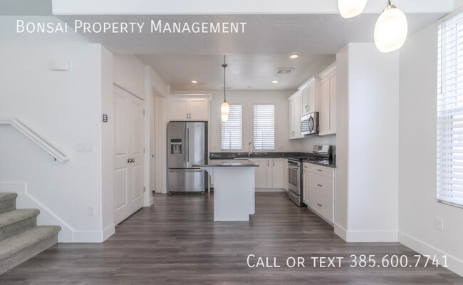 Photo - 4566 Scissor Wy Townhome