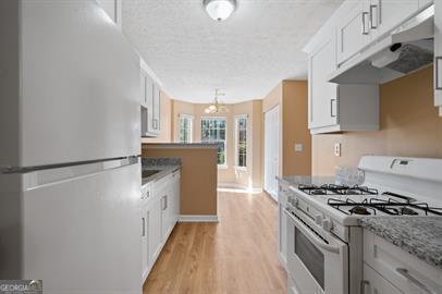 Foto del edificio - 7253 Crestside Dr