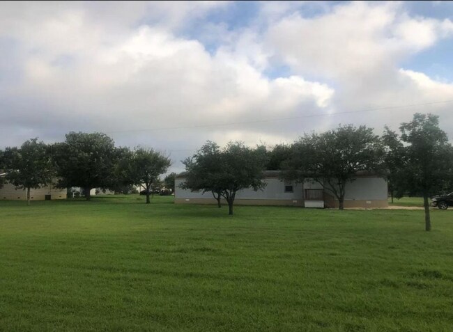 Building Photo - 2949 Zigmont Rd