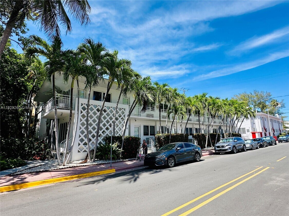 Foto principal - 745 13th St