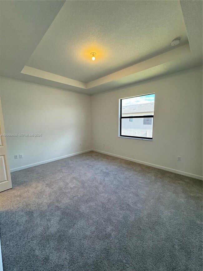 Building Photo - 23039 SW 99th Ave