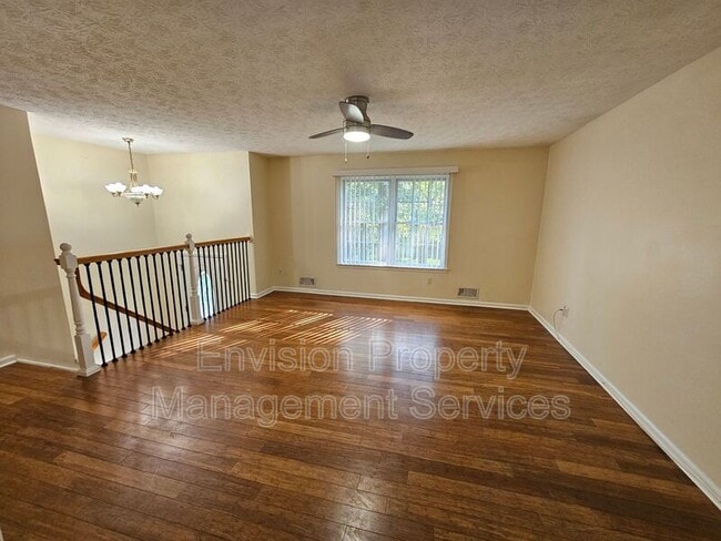 Building Photo - 120 Chimney Ridge Trail