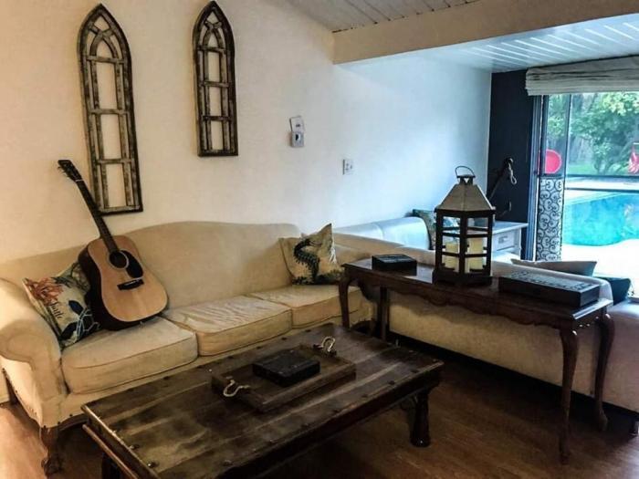 Primary Photo - bedroom in West Hollywood CA 90046