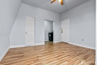 Building Photo - 120 N Broadway