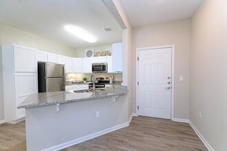 Building Photo - 6099 W Rayford Rd