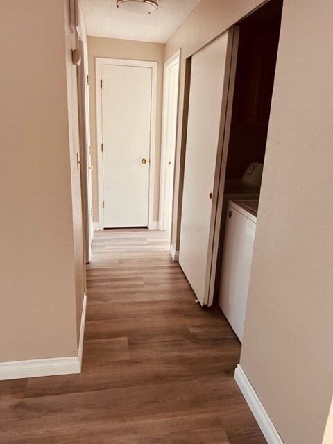 Foto del edificio - Duplex 17410 -12 8th Ave E