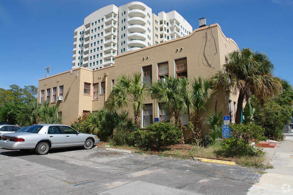 Foto del edificio - La Casa Apartments