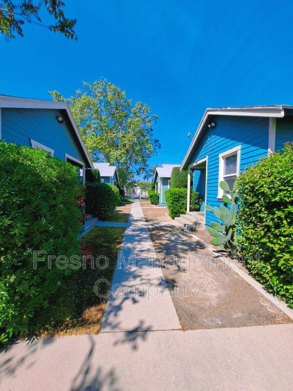 Building Photo - 436 N Effie St.