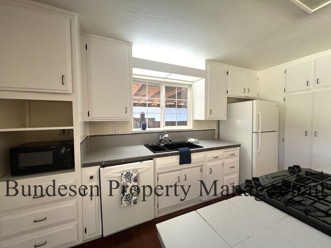 Foto del edificio - Beautiful Novato Home