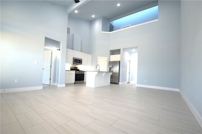 Building Photo - 540 Amethyst Rd