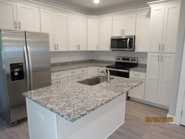 Building Photo - 45 S Sand Palm Rd