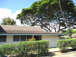 Building Photo - 4940 Kilauea Ave