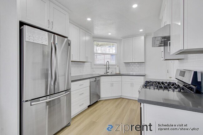 Foto del edificio - 185 Hillside Blvd