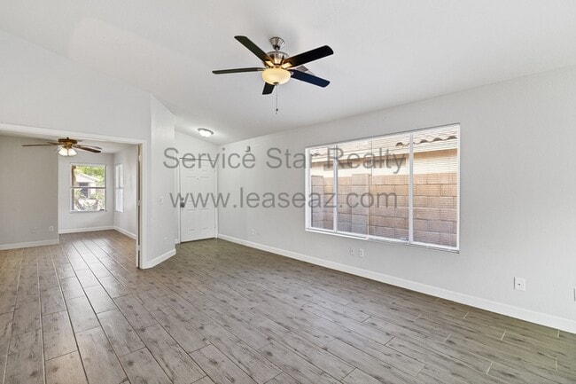 Building Photo - 5005 W Tonto Rd