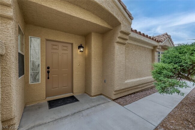 Building Photo - 8249 Peaceful Canyon Dr