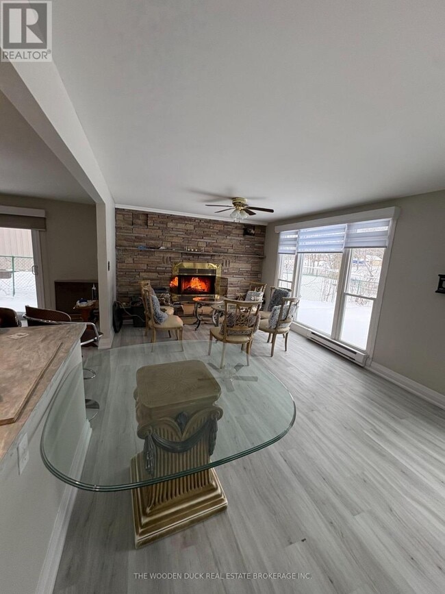 Photo du bâtiment - 82 G Lucky Strike Rd