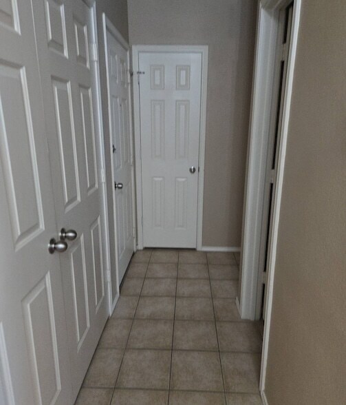 Foto del edificio - 5401 Soledad Dr