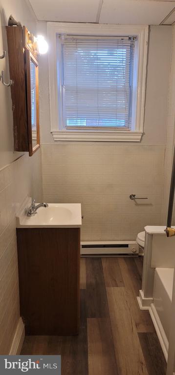 Foto del edificio - 229 N 9th St