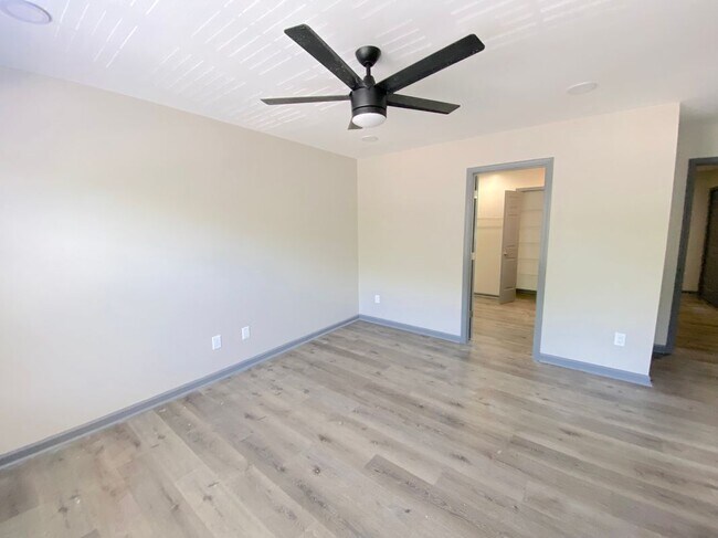 Building Photo - 4938 Wexford Trail