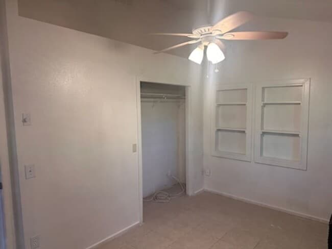 Building Photo - 6915 Lekia Pl