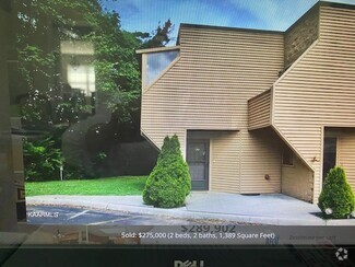 Building Photo - 130 Olympia Dr