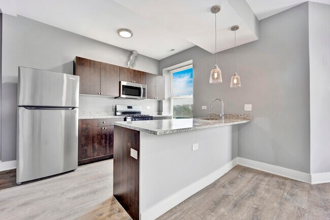 Unidad de cocina 1S, 2S, 3S - 5150 S Calumet Ave