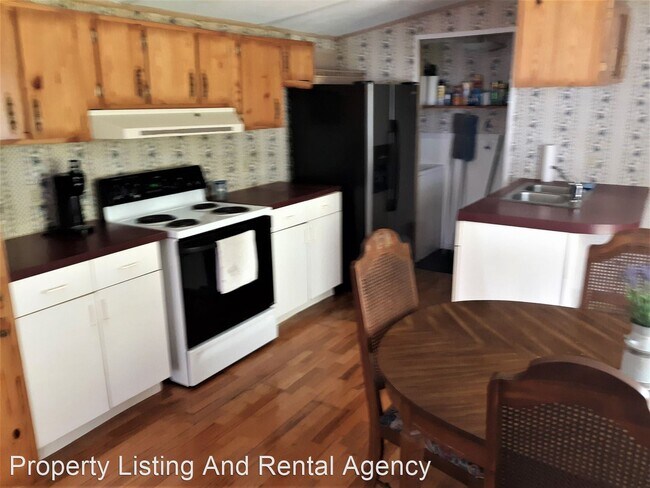 Building Photo - 3 br, 2 bath House - 104 Whittemore Road