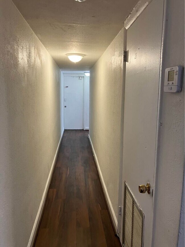 Foto del edificio - 2835 NW 22nd Ave