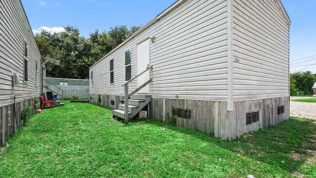 Foto del edificio - 25024 Twin Oaks Dr