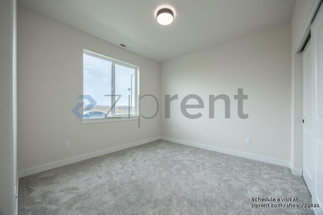 Foto del edificio - 6670 W 24th Ave