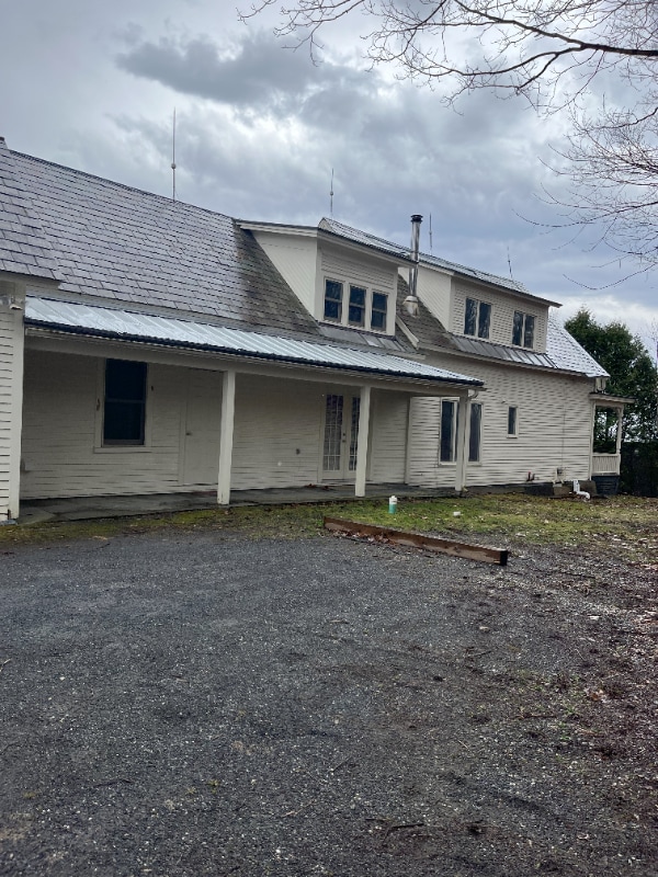 Building Photo - 23 Red Mill Dr