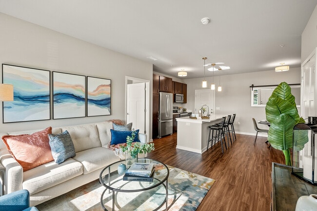 Seasons at Orchard Hills Living Room - Seasons at Orchard Hills