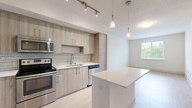 Interior Photo - Griffis North Olive
