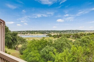 Building Photo - 169 Comanche Dr