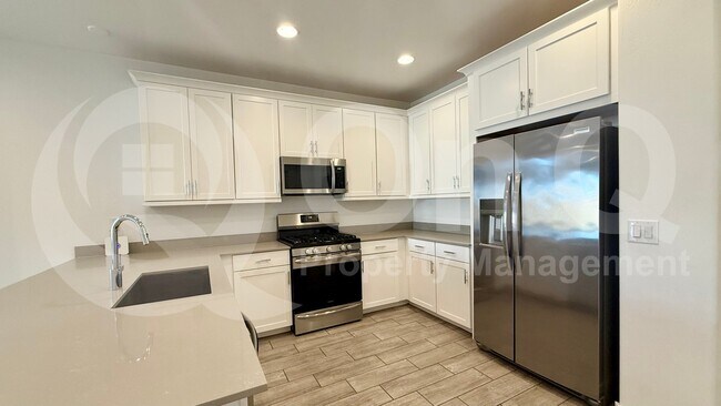 Building Photo - 3538 E Ridley Rd