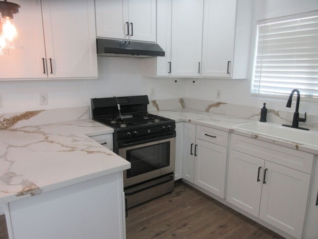 Building Photo - 13343 Herron St