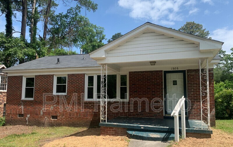 Primary Photo - 1808 St Louis Ave
