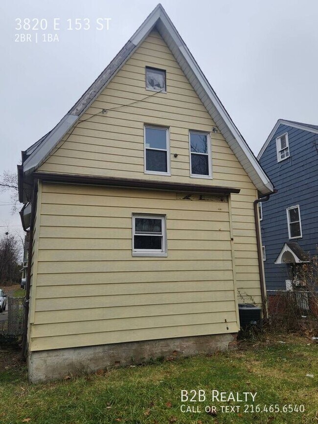 Foto del edificio - 3820 E 153rd St