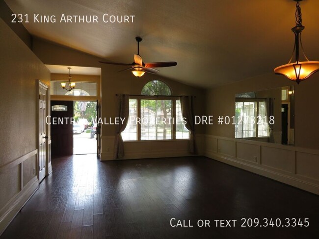 Foto del edificio - 231 King Arthur Ct