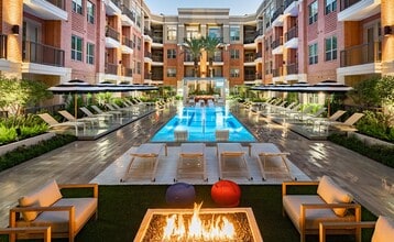 Building Photo - 160 Birdsall St