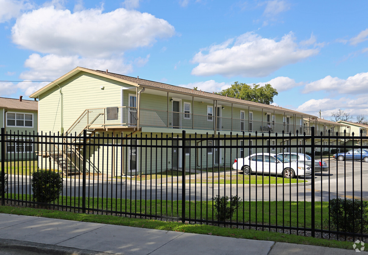 Foto principal - Parkside Gardens Apartments