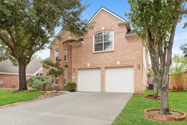 Foto del edificio - 9023 Eaglecove Dr