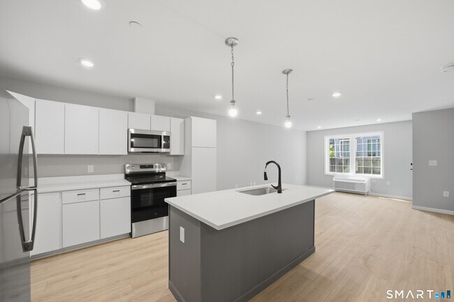 Foto del edificio - 589 Bedford St