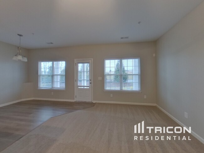 Foto del edificio - 316 Kinsale Drive Spring Hill TN