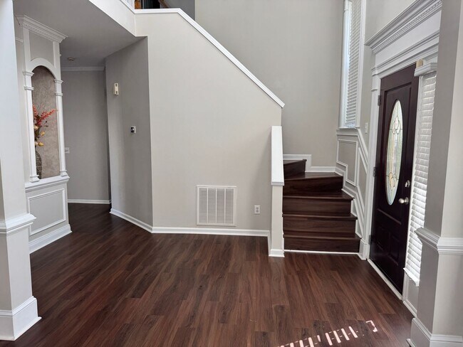 Building Photo - 3820 Windstream Way