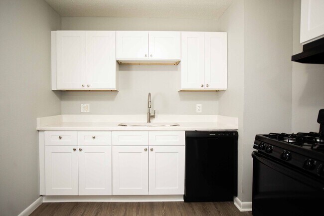 Foto del edificio - 3 bed, 1 bath home, fully updated!