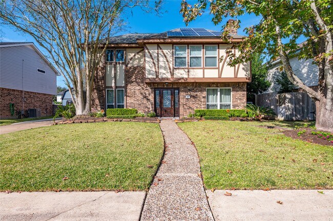 Building Photo - 603 Chedworth Dr