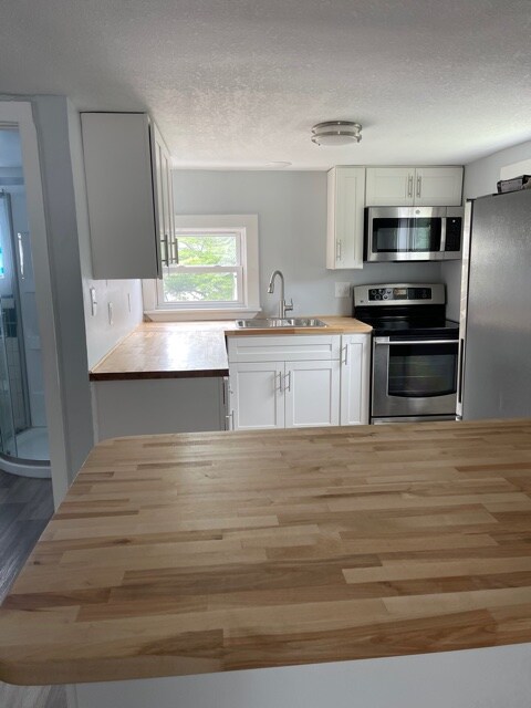 Foto del edificio - 207 West Ln